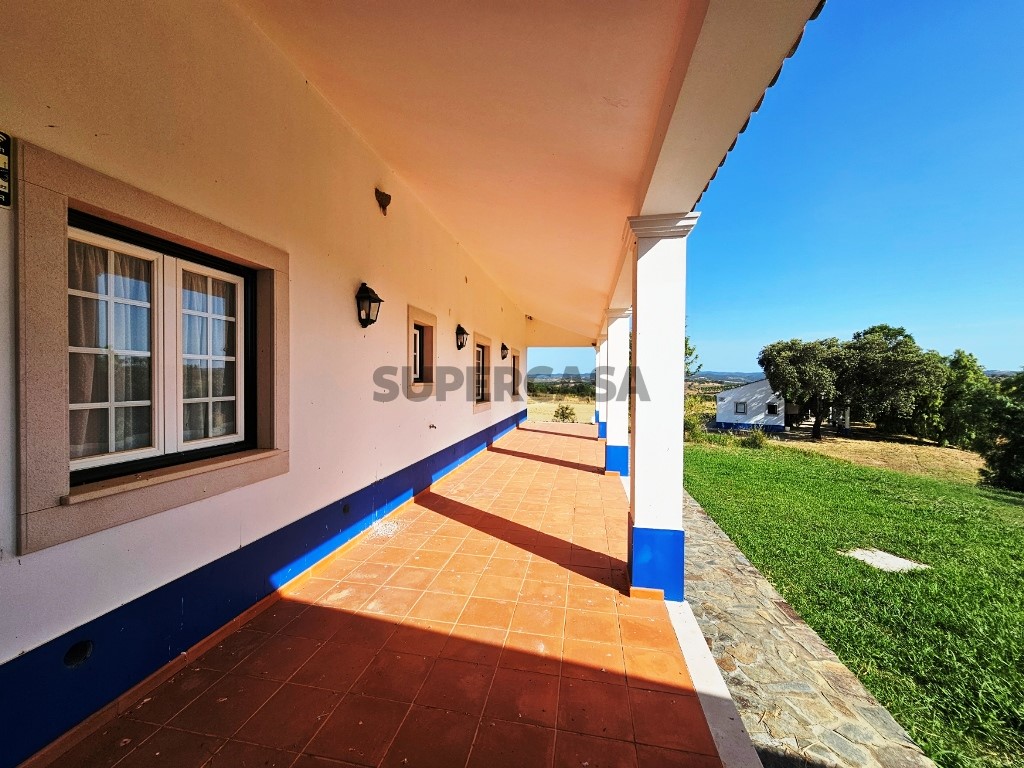 93.5 ha equestrian estate with a 5-bedroom house, swimming pool and lake in Alentejo, Portugal (24)
