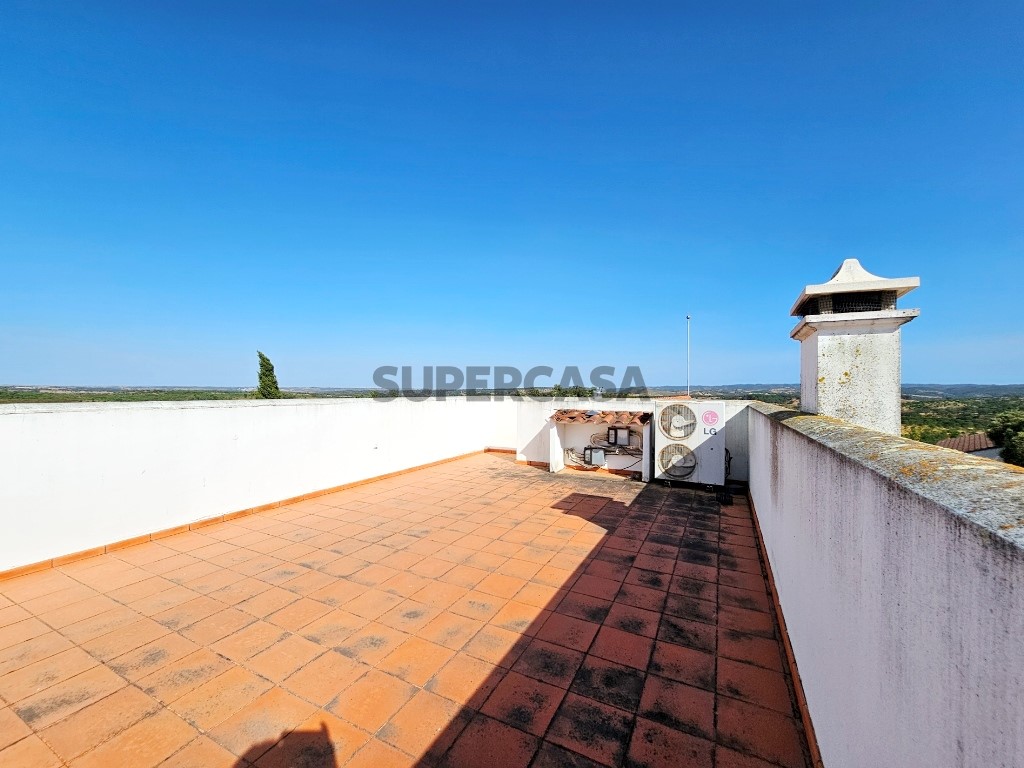 93.5 ha equestrian estate with a 5-bedroom house, swimming pool and lake in Alentejo, Portugal (26)