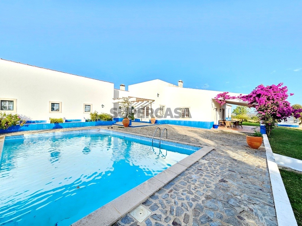 93.5 ha equestrian estate with a 5-bedroom house, swimming pool and lake in Alentejo, Portugal (95)