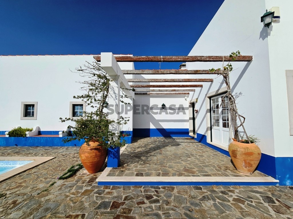 93.5 ha equestrian estate with a 5-bedroom house, swimming pool and lake in Alentejo, Portugal (34)
