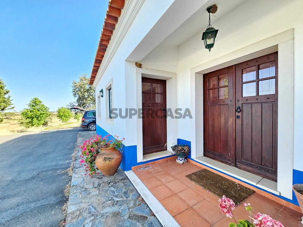 93.5 ha equestrian estate with a 5-bedroom house, swimming pool and lake in Alentejo, Portugal (38)