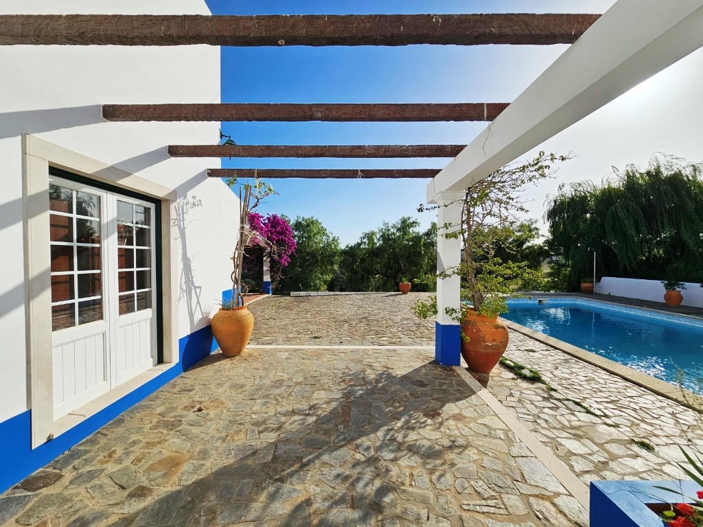 93.5 ha equestrian estate with a 5-bedroom house, swimming pool and lake in Alentejo, Portugal (47)