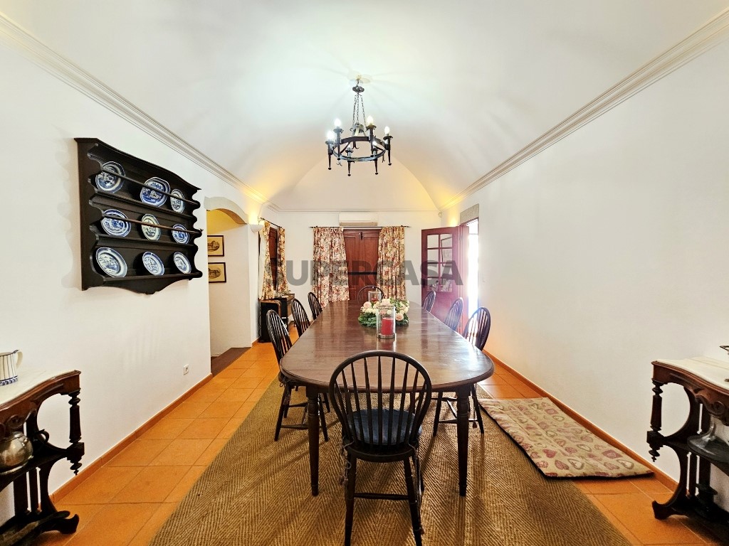 93.5 ha equestrian estate with a 5-bedroom house, swimming pool and lake in Alentejo, Portugal (52)