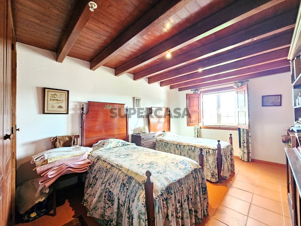 93.5 ha equestrian estate with a 5-bedroom house, swimming pool and lake in Alentejo, Portugal (81)