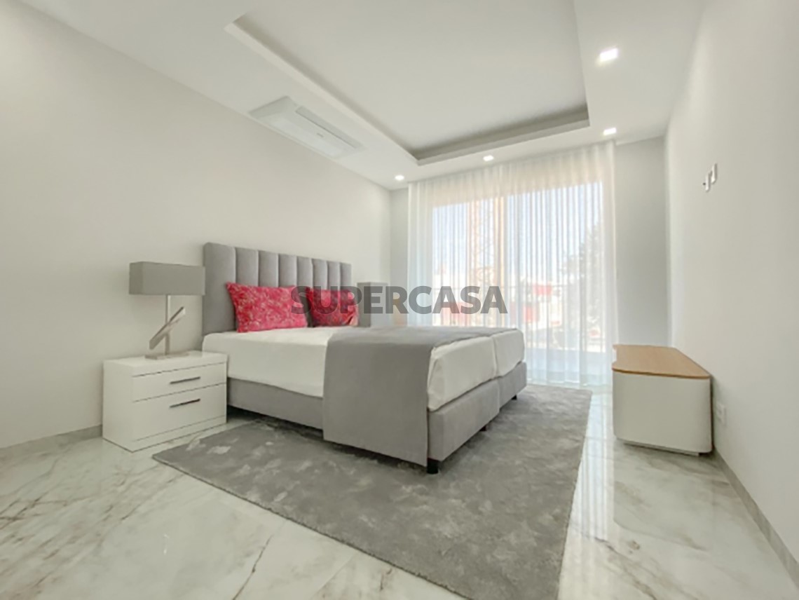 Apartamentos para Venda em Lagos