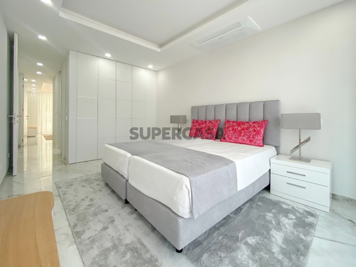 Apartamentos para Venda em Lagos