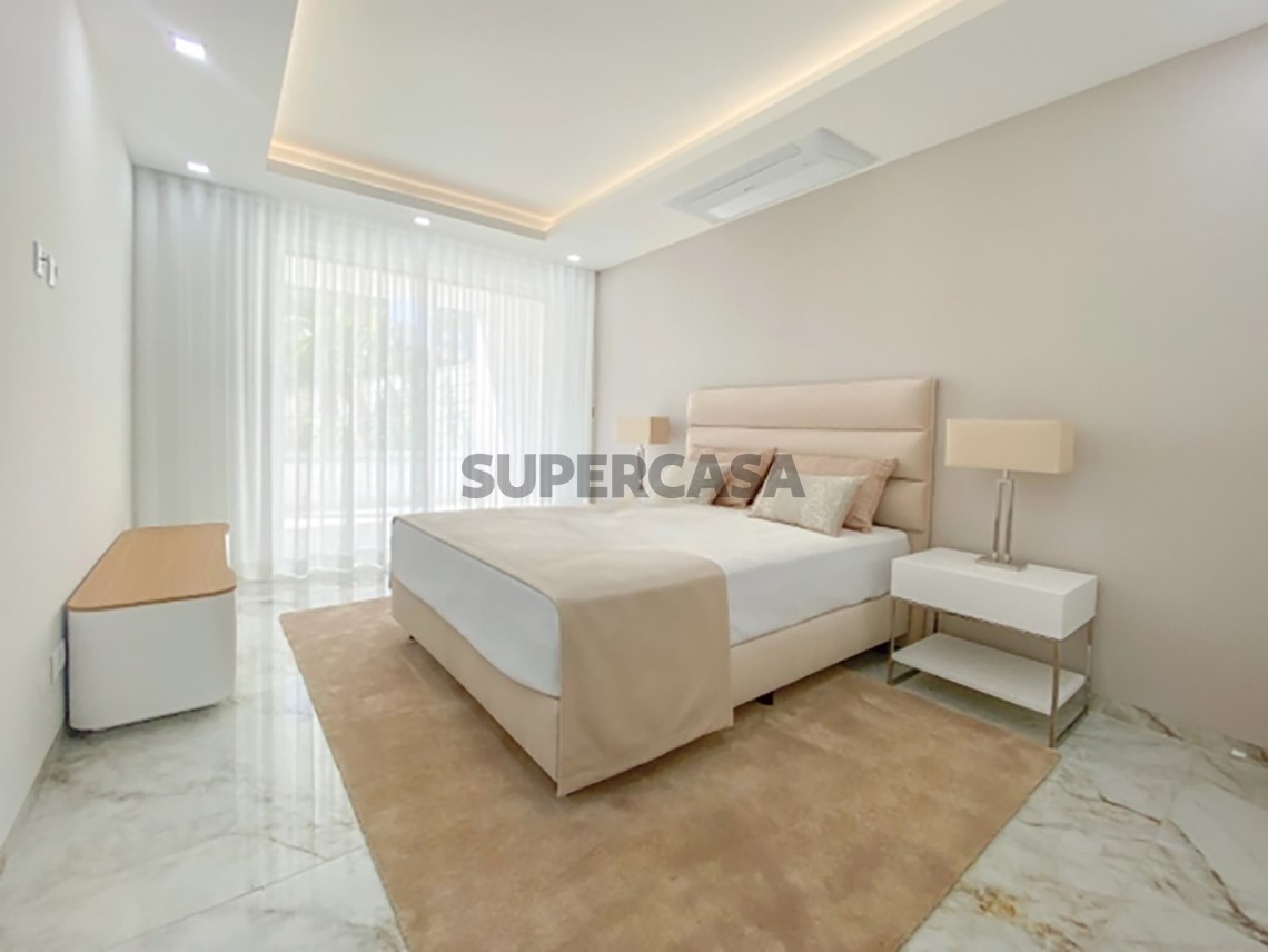 Apartamentos para Venda em Lagos