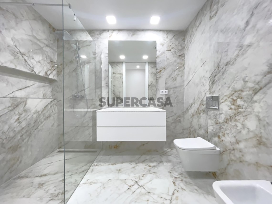 Apartamentos para Venda em Lagos