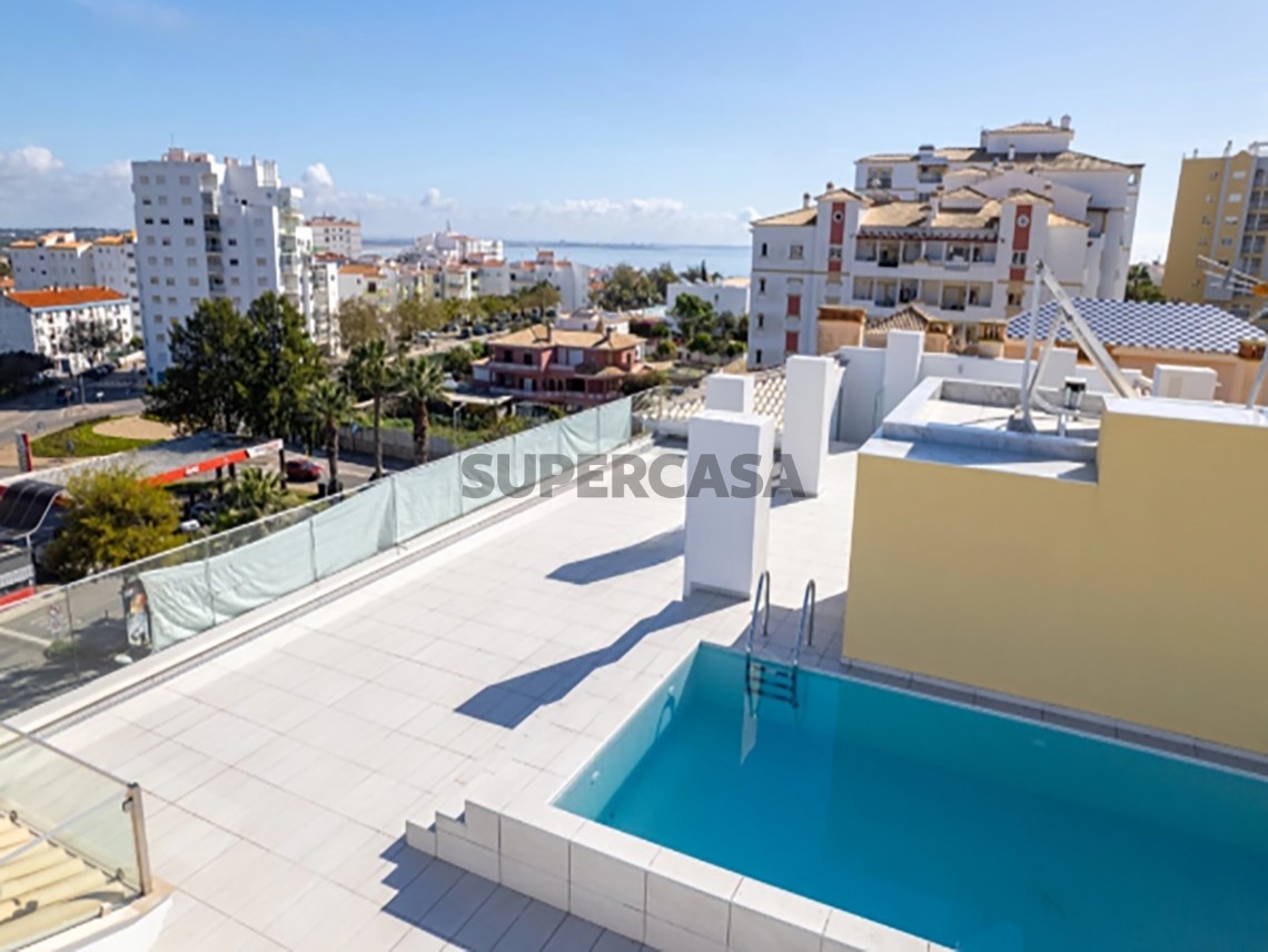 Apartamentos para Venda em Lagos
