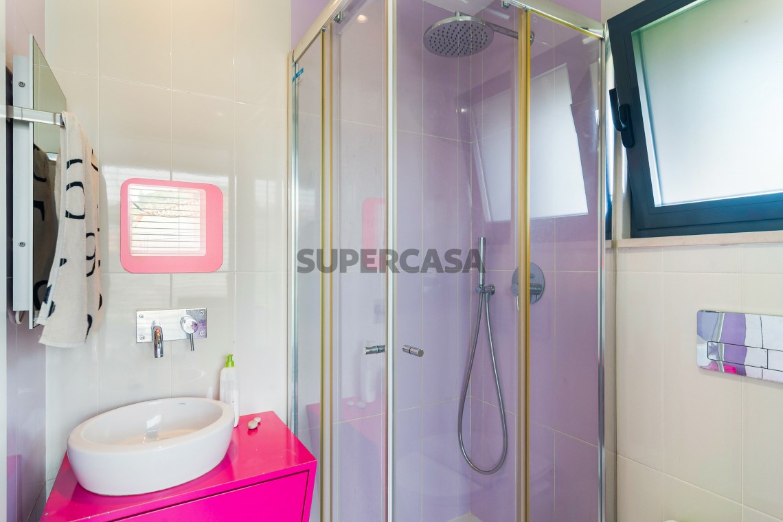 Casa 4 habitaciones Triplex en venta en Oeiras e São Julião da Barra, Paço de Arcos e Caxias