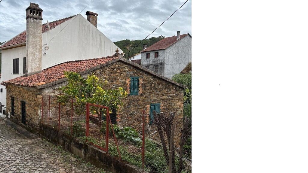 Moradia T2 à venda em Sobreira Formosa e Alvito da Beira