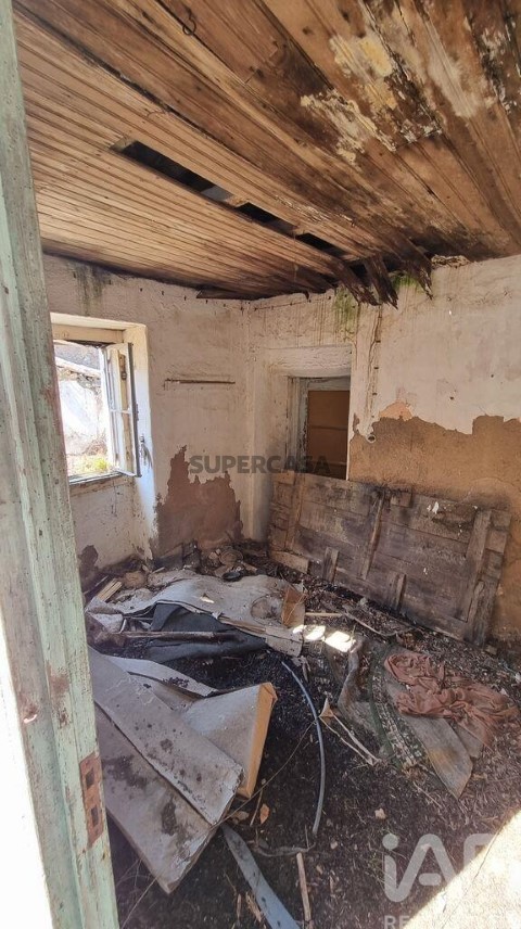 Moradia T2 à venda em Serra