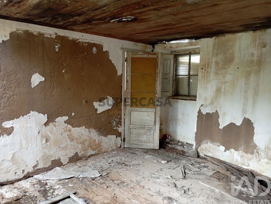 Moradia T2 à venda em Serra