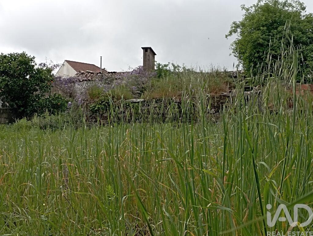 Moradia T2 à venda em Serra