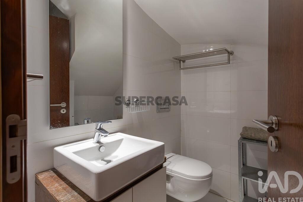 Apartamento T2 à venda em Arroios, 2º andar