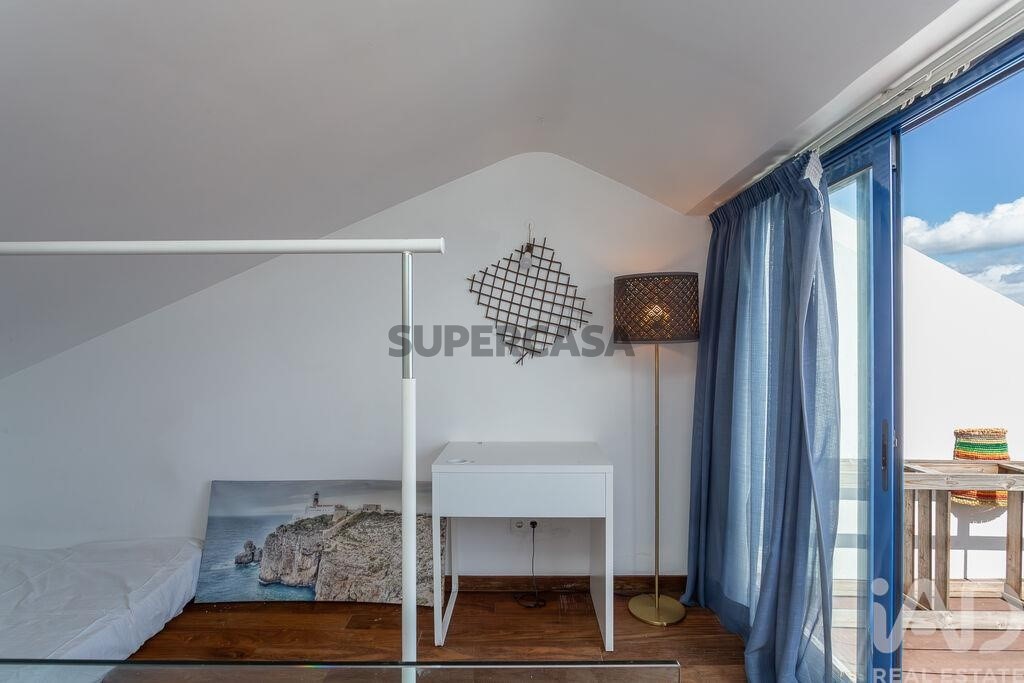 Apartamento T2 à venda em Arroios, 2º andar