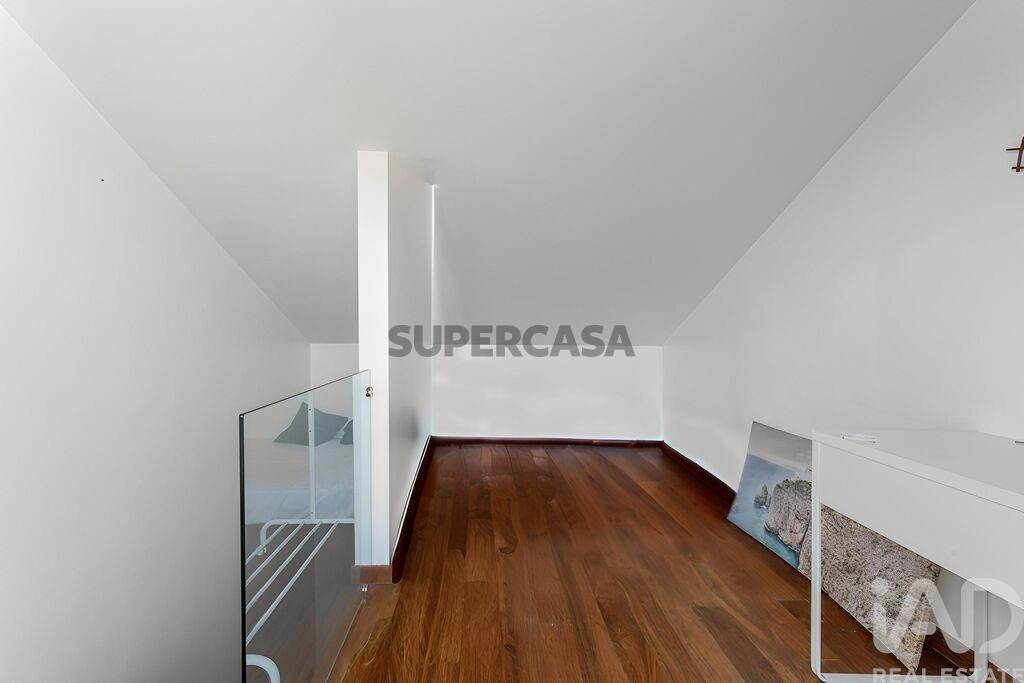 Apartamento T2 à venda em Arroios, 2º andar