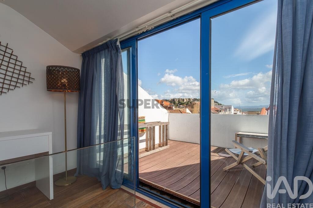 Apartamento T2 à venda em Arroios, 2º andar