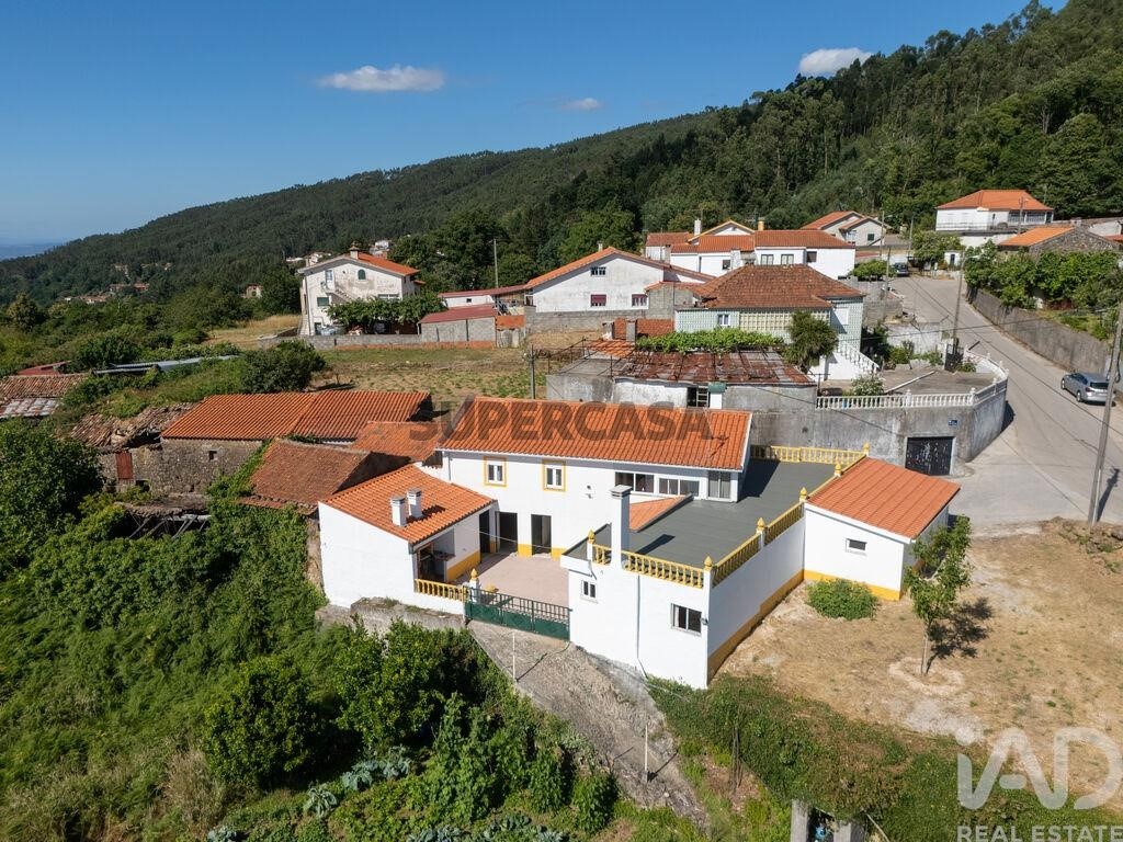 Casa 3 habitaciones en venta en Vila Nova