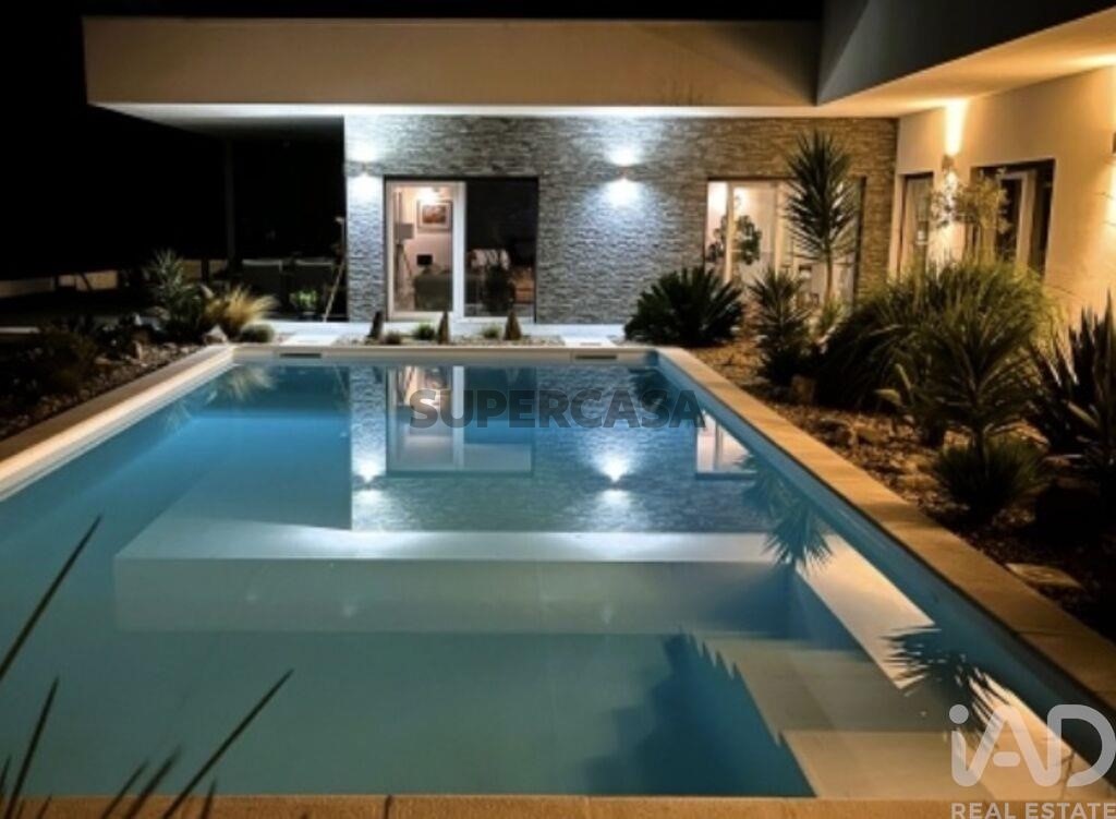 Casa 3 habitaciones en venta en Miranda do Corvo