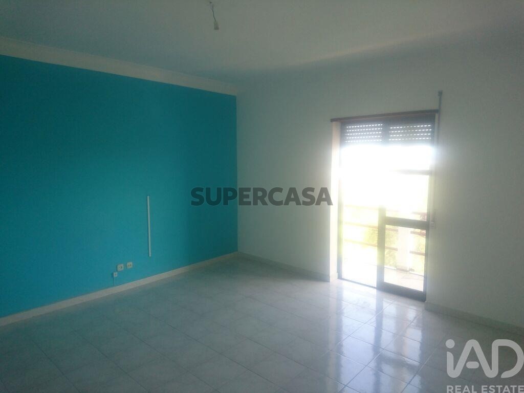 Apartment 3 Zimmer verkaufen auf Salvador e Santa Maria da Feira, 2º boden