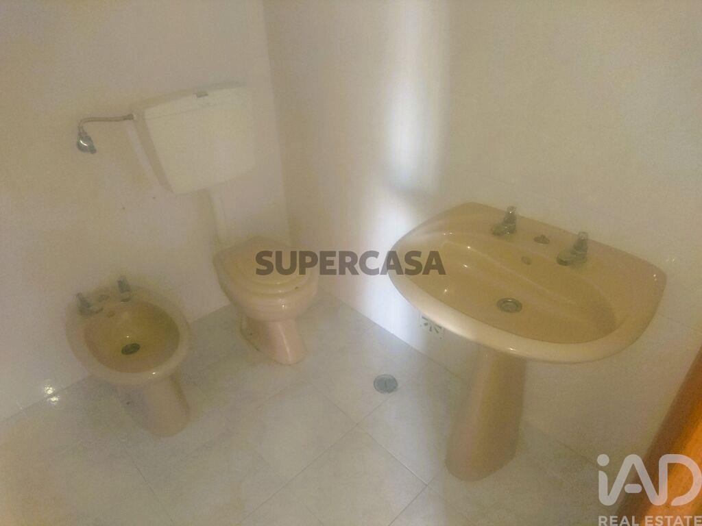 Apartment 3 Zimmer verkaufen auf Salvador e Santa Maria da Feira, 2º boden