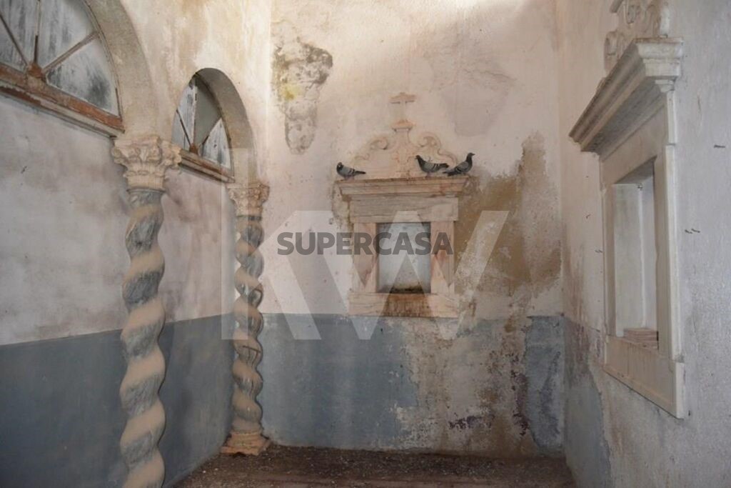 Prédio à venda em Évora (São Mamede, Sé, São Pedro e Santo Antão)