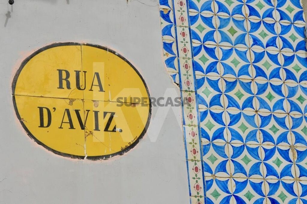 Prédio à venda em Évora (São Mamede, Sé, São Pedro e Santo Antão)
