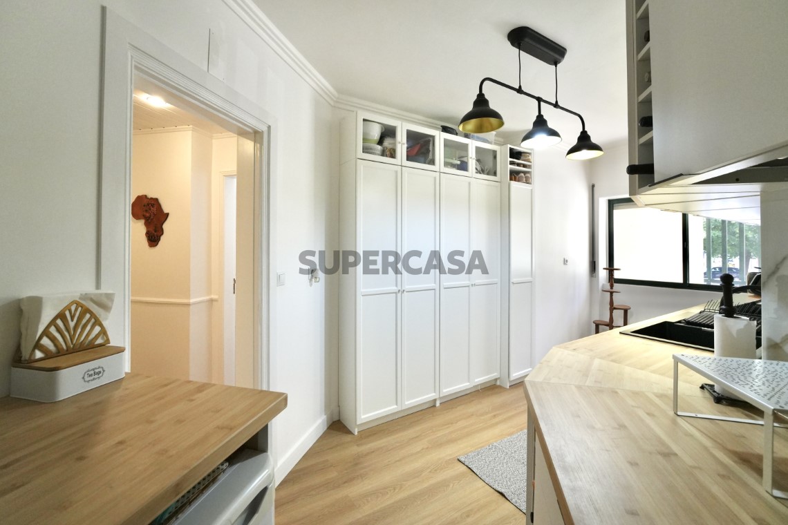 Encantador Apartamento T1 Totalmente Remodelado