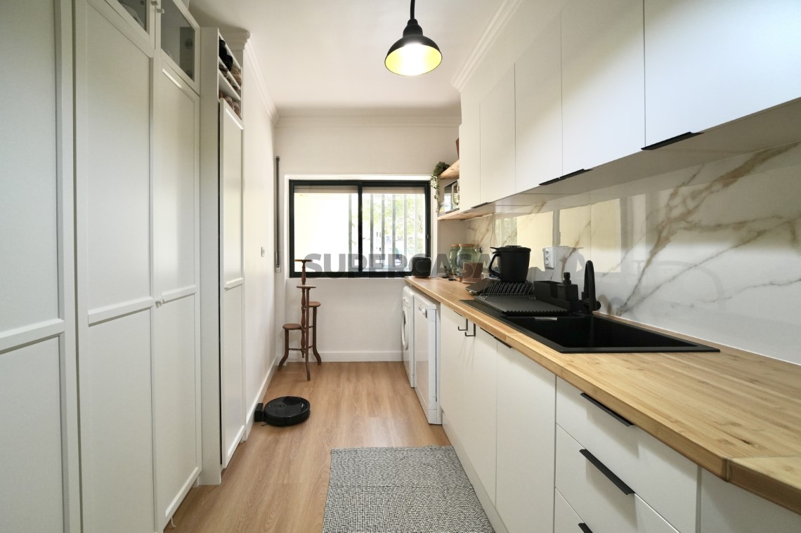 Encantador Apartamento T1 Totalmente Remodelado