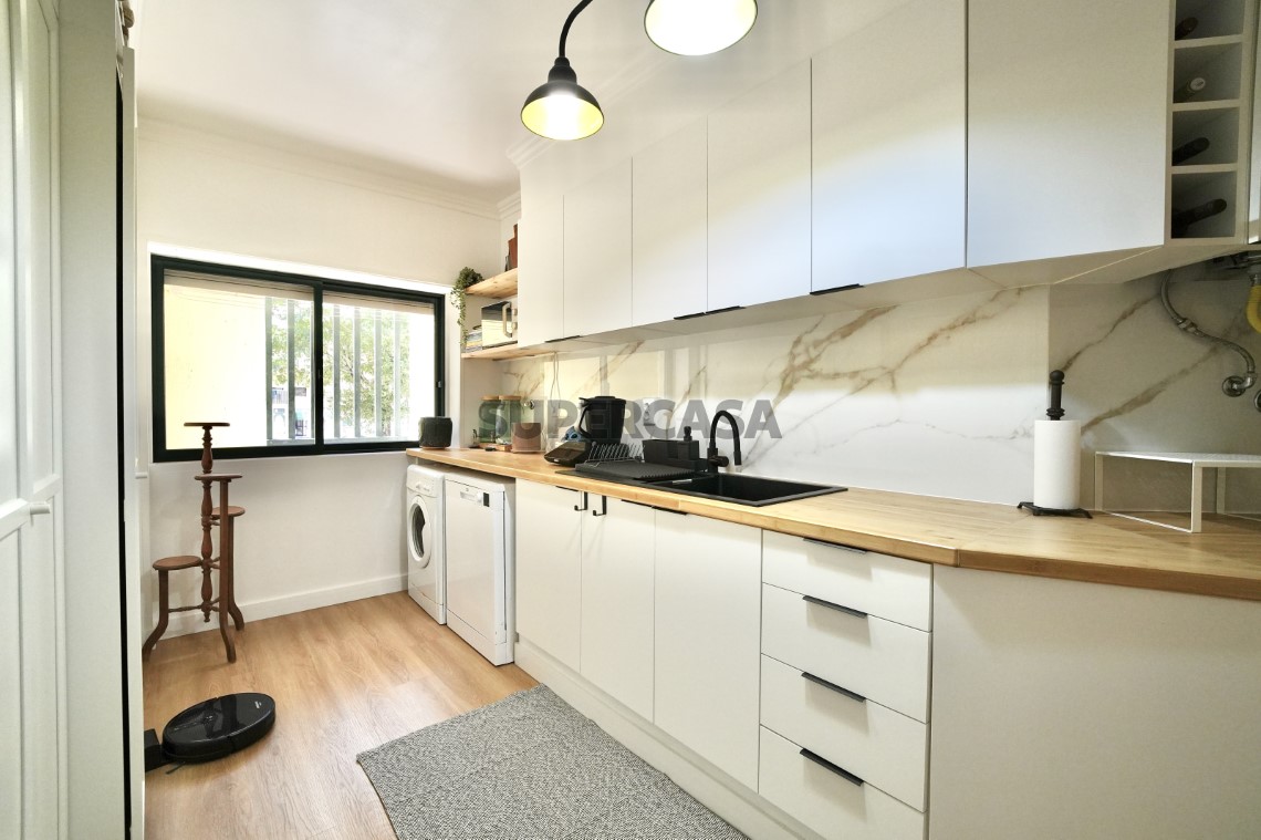 Encantador Apartamento T1 Totalmente Remodelado