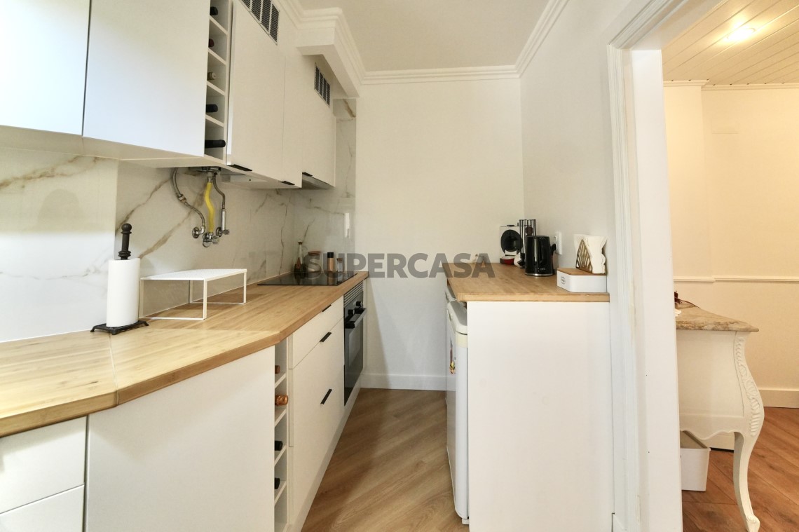 Encantador Apartamento T1 Totalmente Remodelado