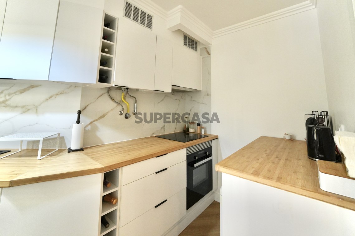 Encantador Apartamento T1 Totalmente Remodelado