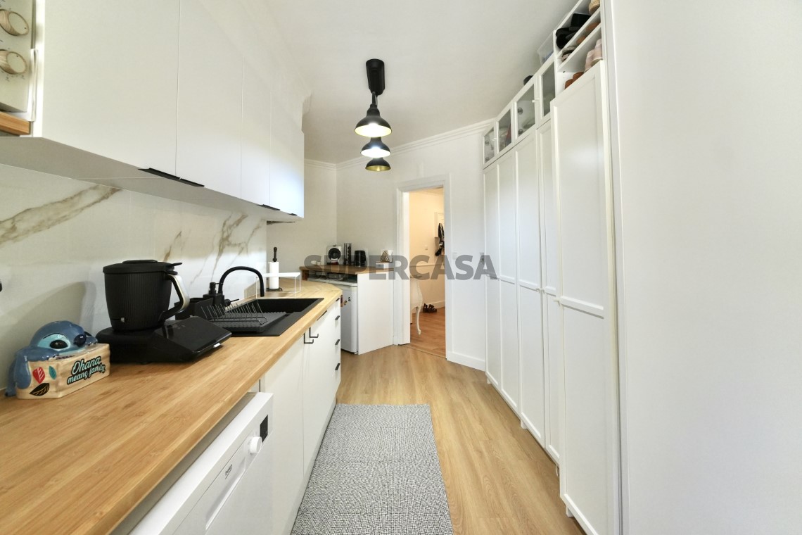 Encantador Apartamento T1 Totalmente Remodelado