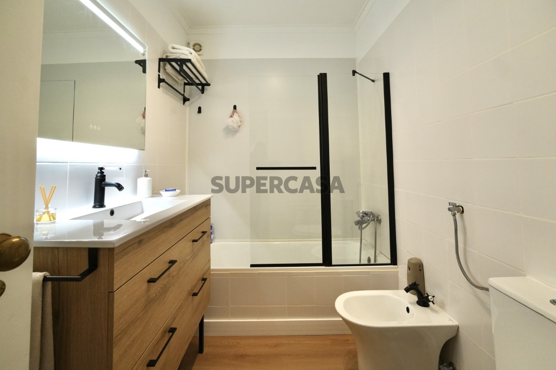 Encantador Apartamento T1 Totalmente Remodelado