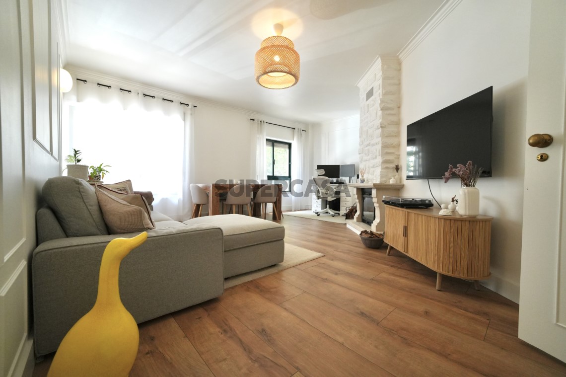 Encantador Apartamento T1 Totalmente Remodelado