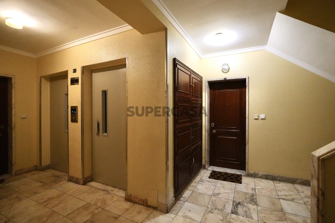 Encantador Apartamento T1 Totalmente Remodelado