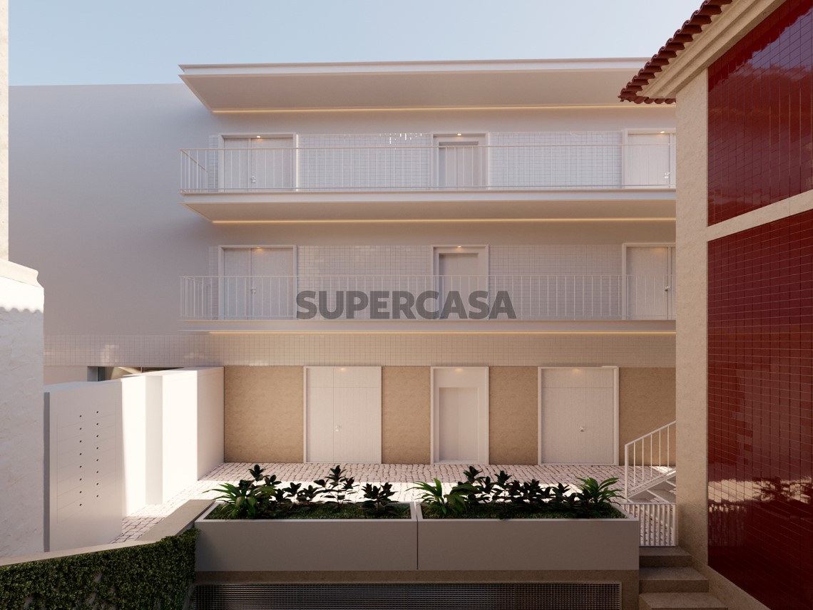 Exterior 04