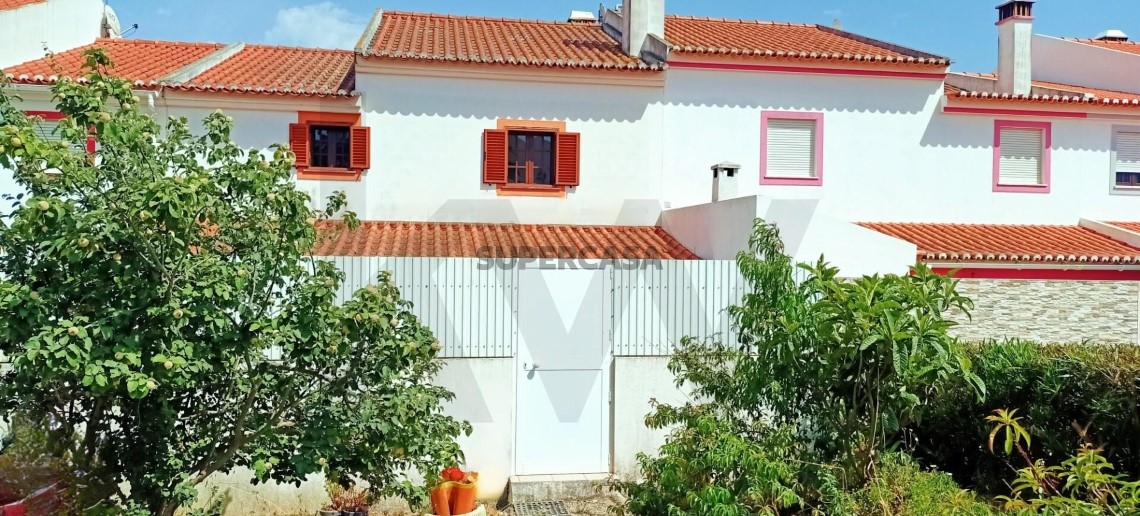 Casa 3 habitaciones en venta en São Teotónio