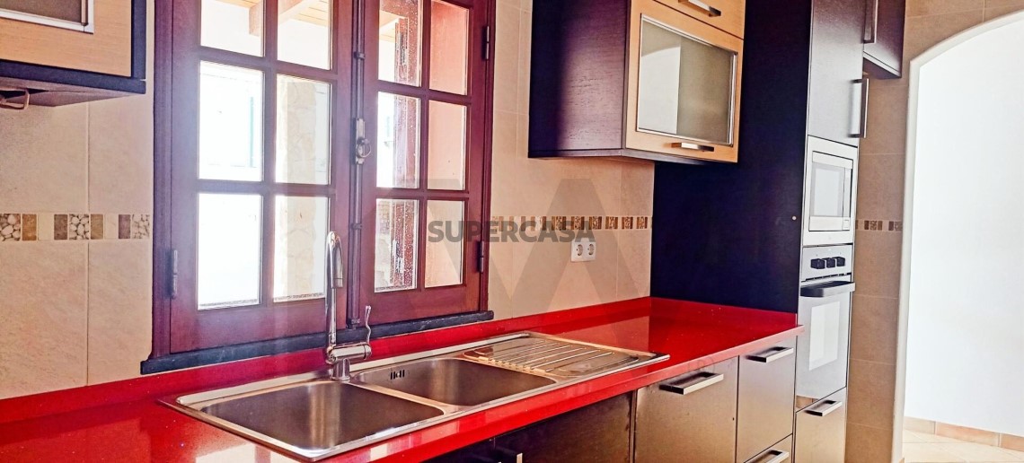 Casa 3 habitaciones en venta en São Teotónio