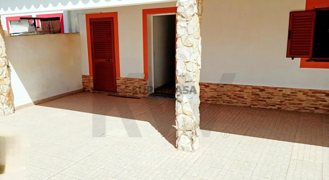Casa 3 habitaciones en venta en São Teotónio