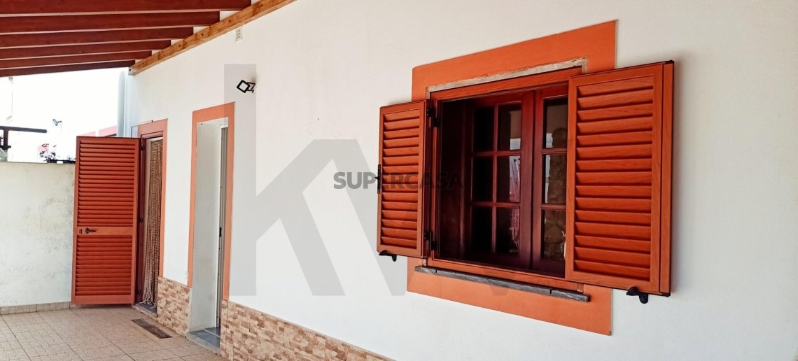 Casa 3 habitaciones en venta en São Teotónio