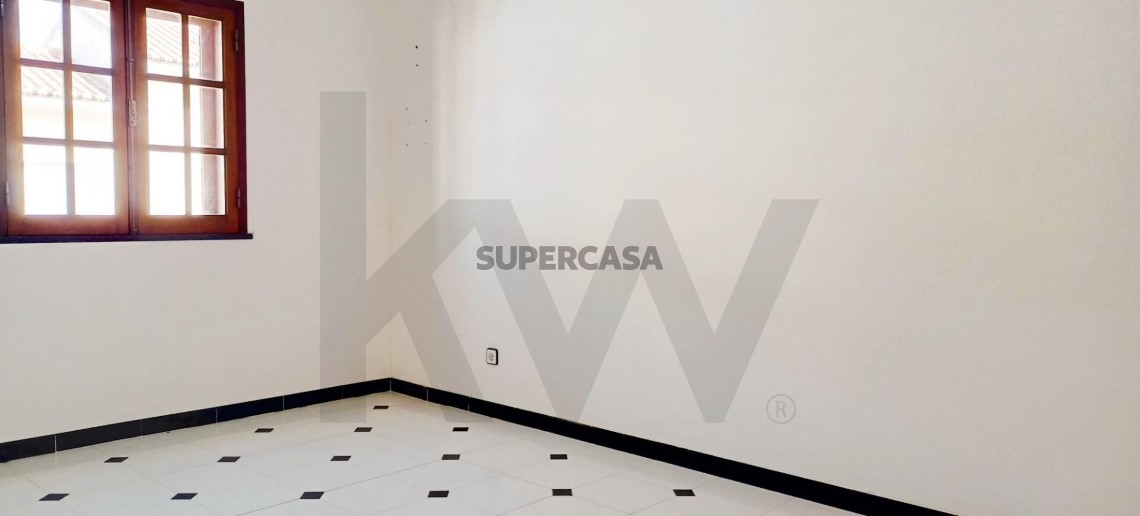 Casa 3 habitaciones en venta en São Teotónio