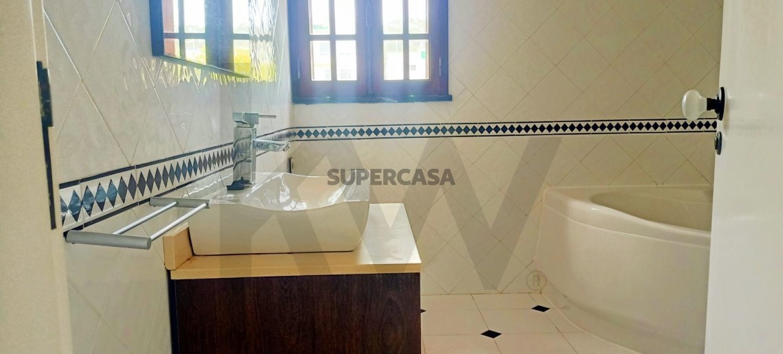 Casa 3 habitaciones en venta en São Teotónio