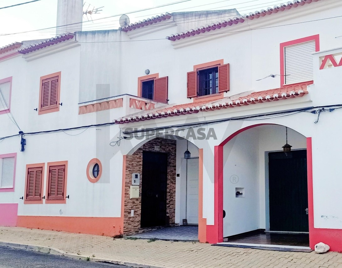 Casa 3 habitaciones en venta en São Teotónio