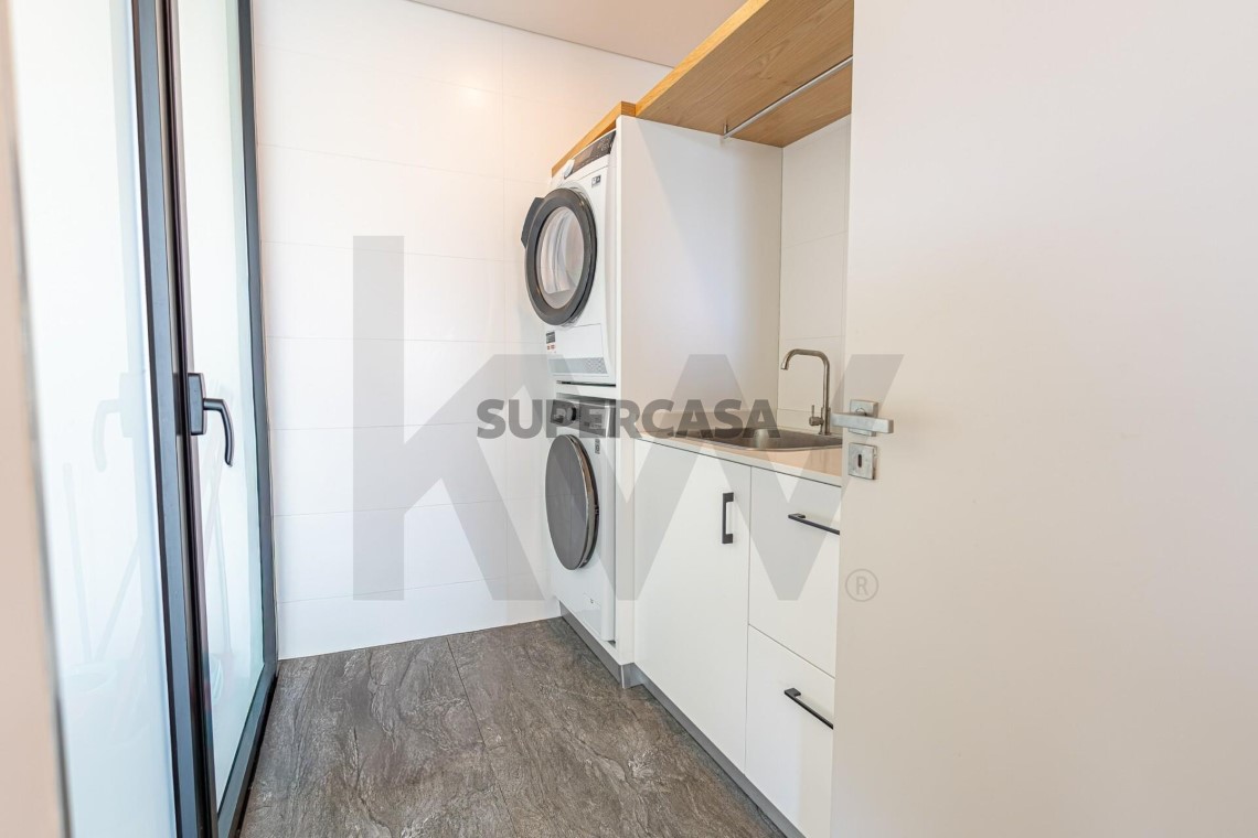 Haus 4 Zimmer verkaufen auf Rio de Mouro