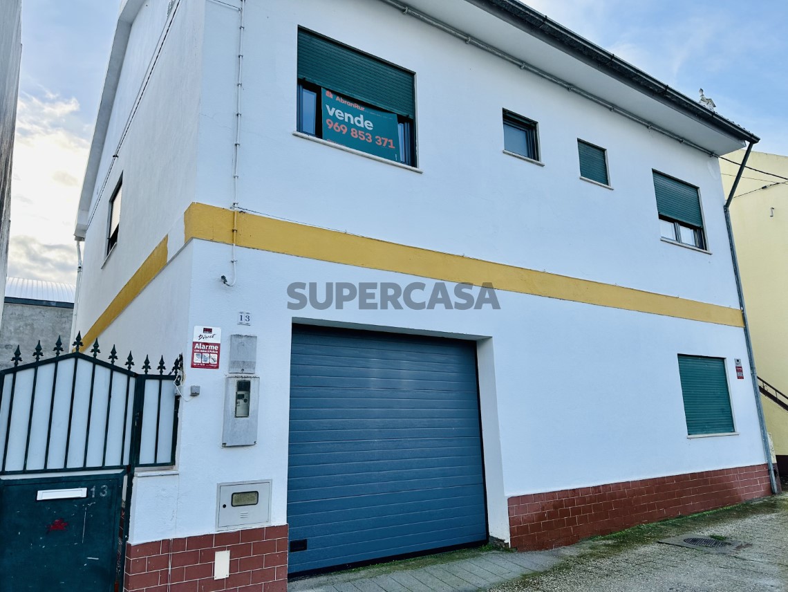 Moradia T3 Duplex à venda em Abrantes (São Vicente e São João) e Alferrarede