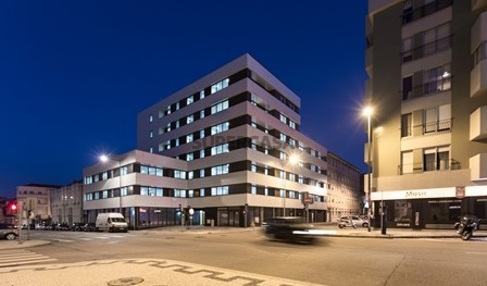 Fachada do edifício Noturna