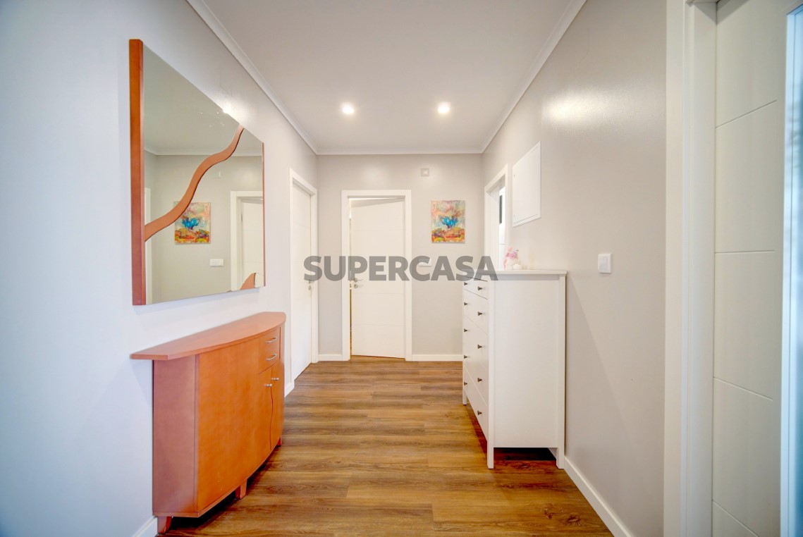 Hall Entrada