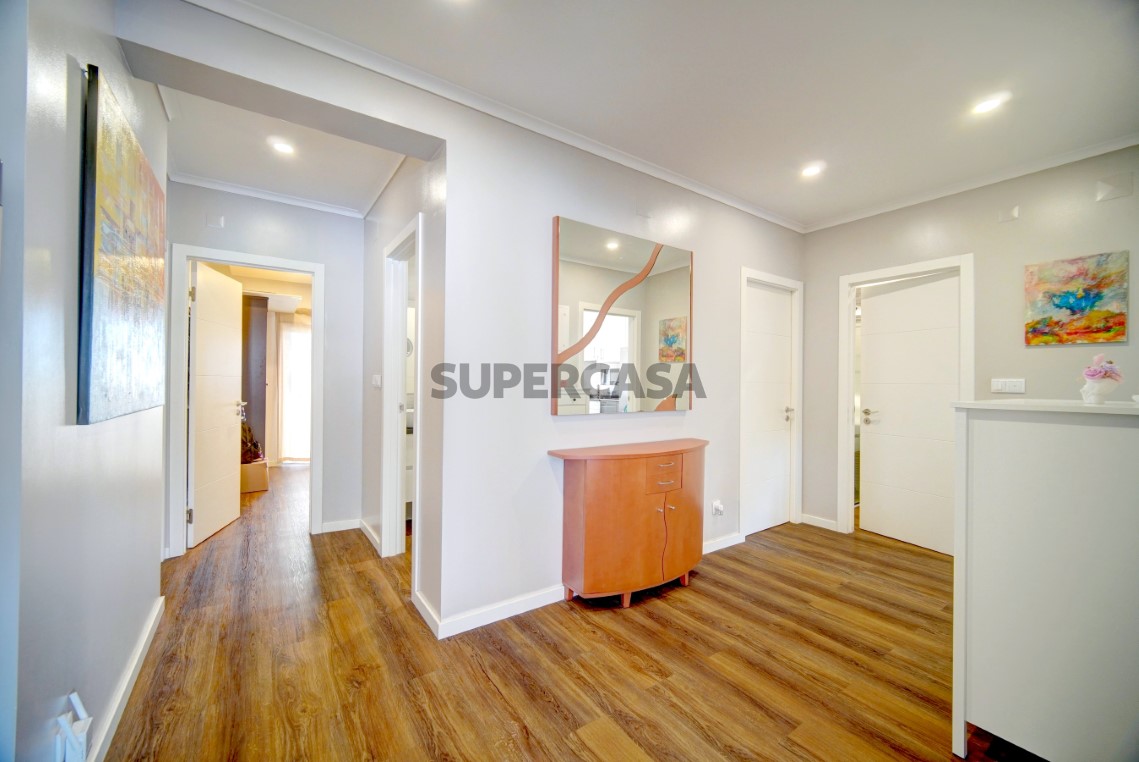 Hall Entrada